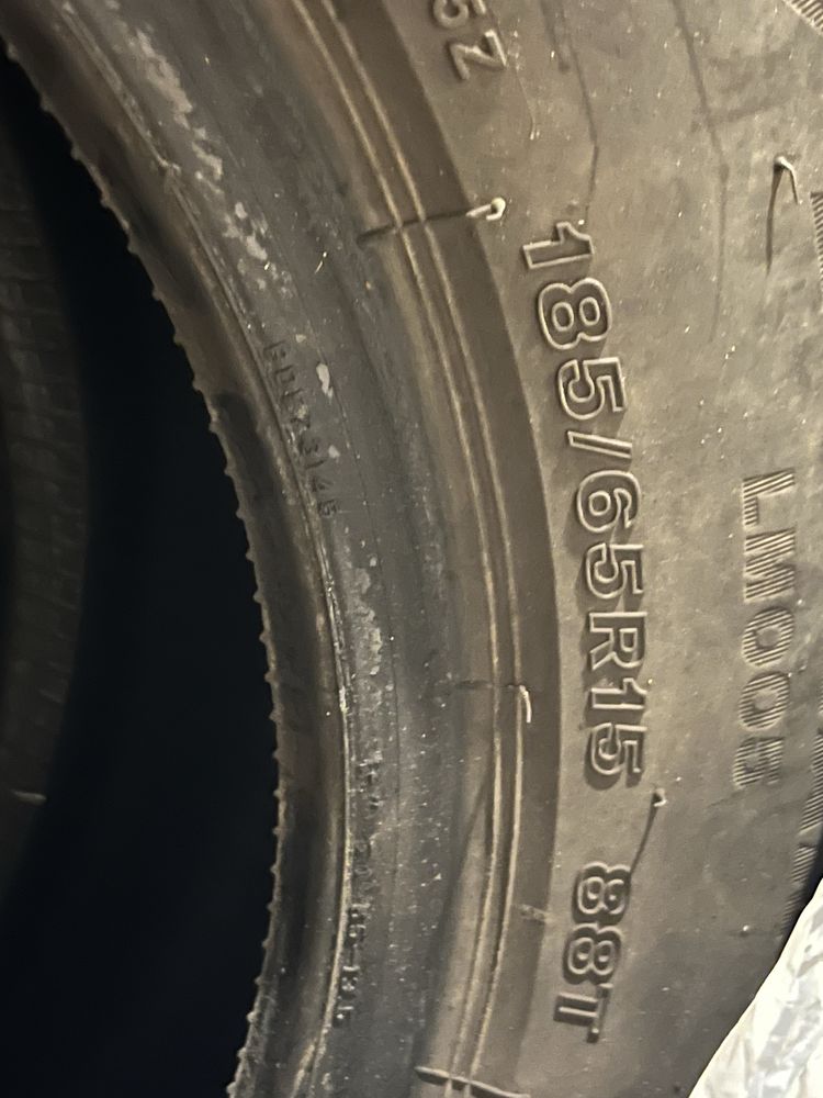 Зимни гуми 185/65/15 Bridgestone blizzak lm005