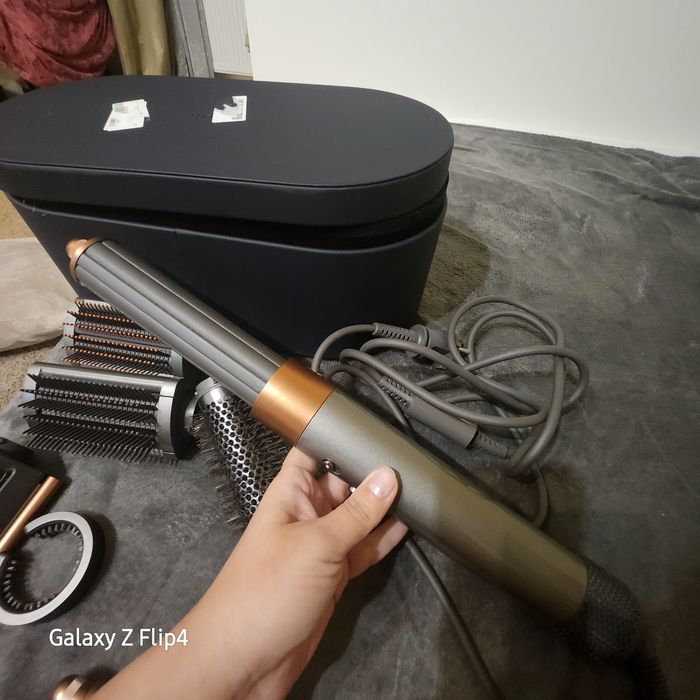 Dayson nou /perie /ondulator