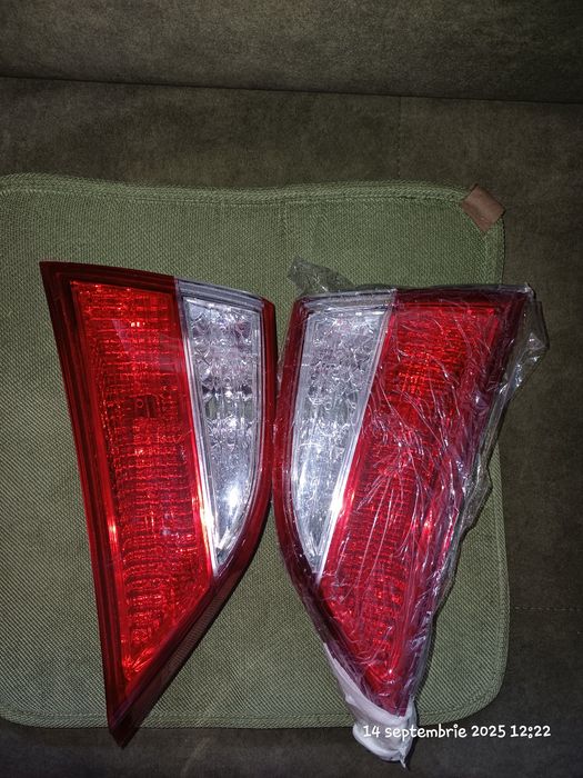 Pereche ( 2 buc. ) lampă spate portbagajului Hyundai Elantra , 219 lei