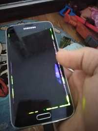 Samsung s5 ecran lovit dar telefonul functioneaza