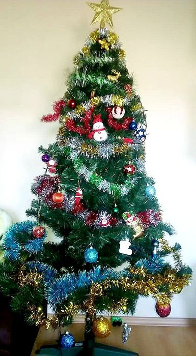 Изкуствена коледна елха