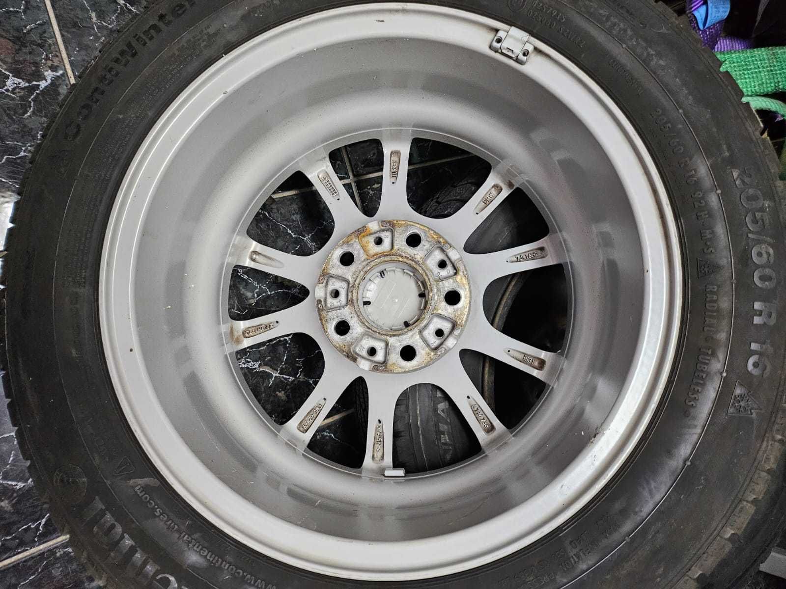 F30 205/60/16  джанти с гуми Continental