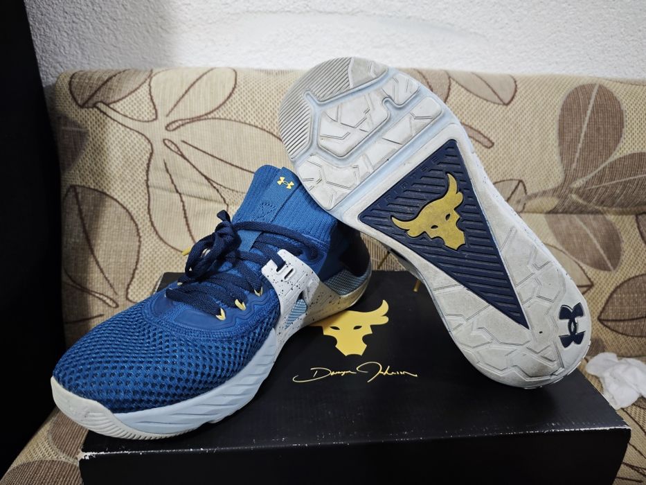Under armour project rock 4