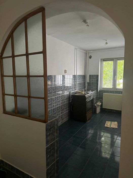 Apartament 3 camere decomandate, Str. Arinului nr. 4, bl 12.