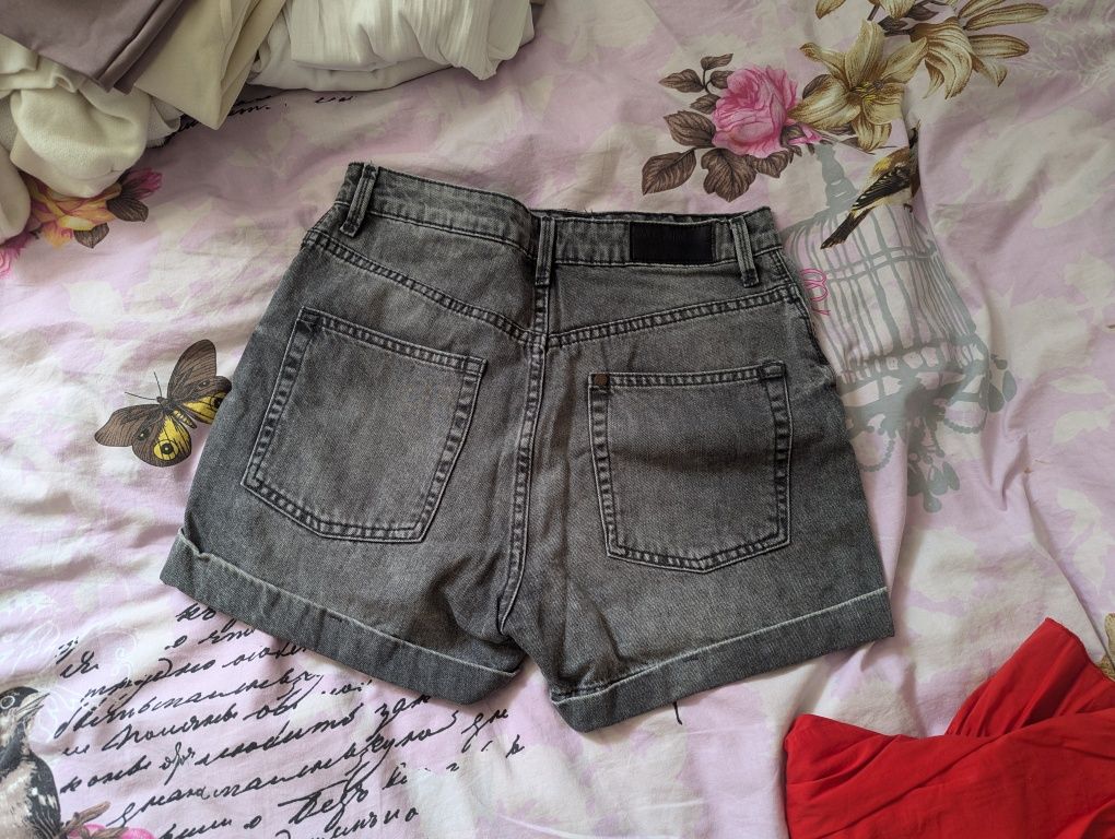 Къси панталони H&M
