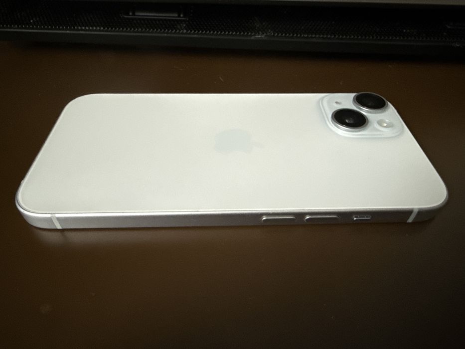 Iphone 15 б/у в отличном состоянии