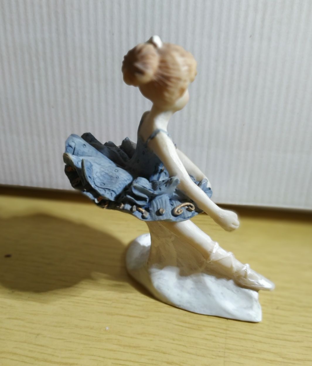 Фигурки керамические .