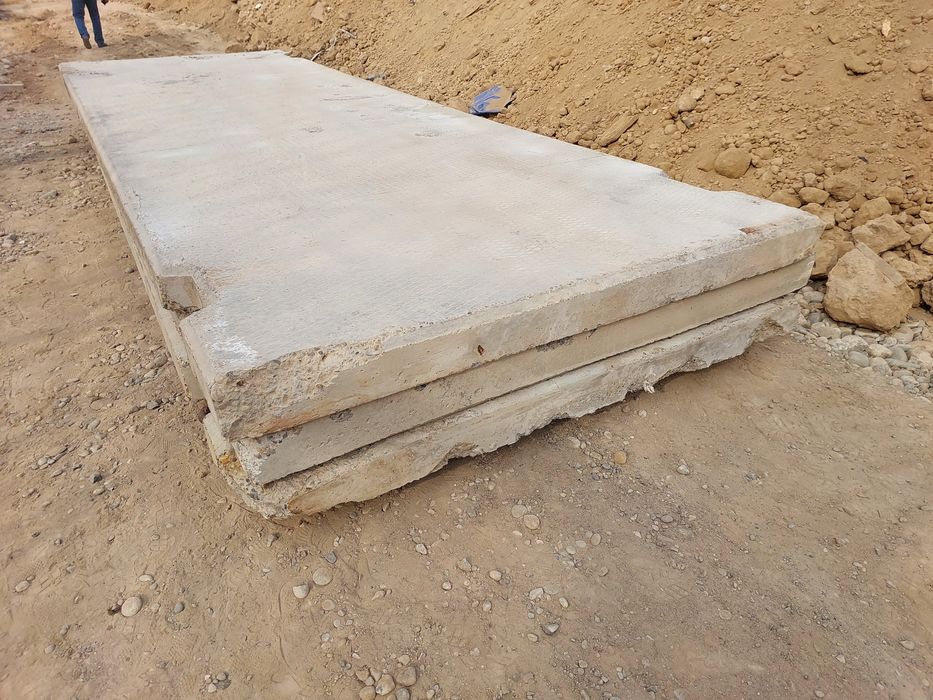 Дорожний плита б/у