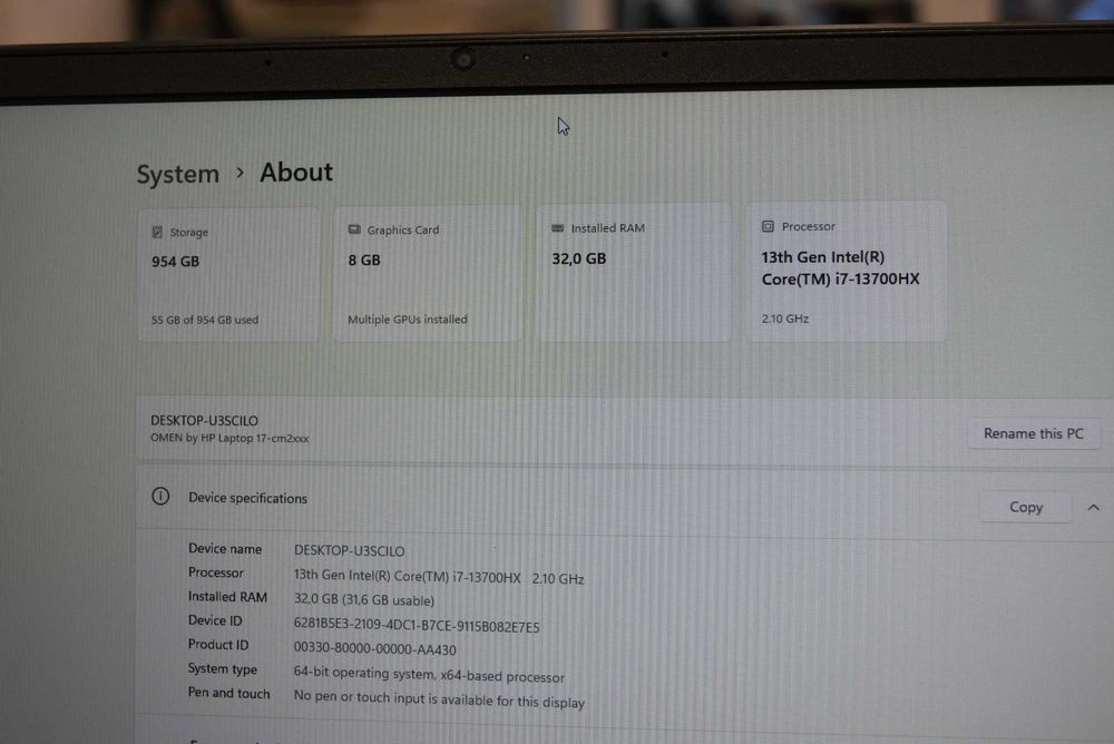 HP Omen i7-13700, 17.3" 144Hz GF RTX 4070 8GB, 32GB DDR5, 1TB SSD NVMe