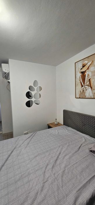 Inchiriez garsoniera complet renovata Brazda G1