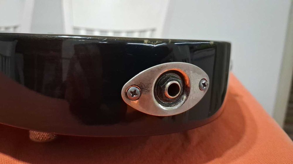 Електрическа китара Ibanez RG 320 floyd rose