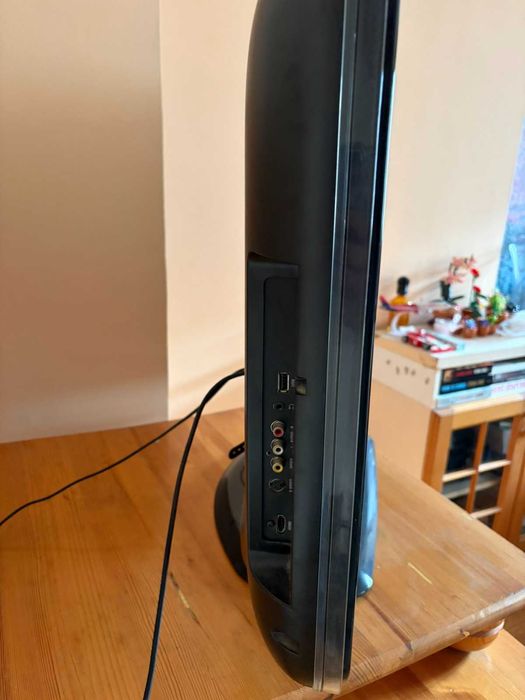 LCD Smart телевизор Philips 32"