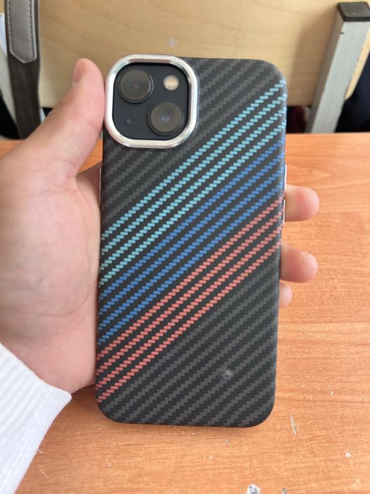 продамм айфон 13