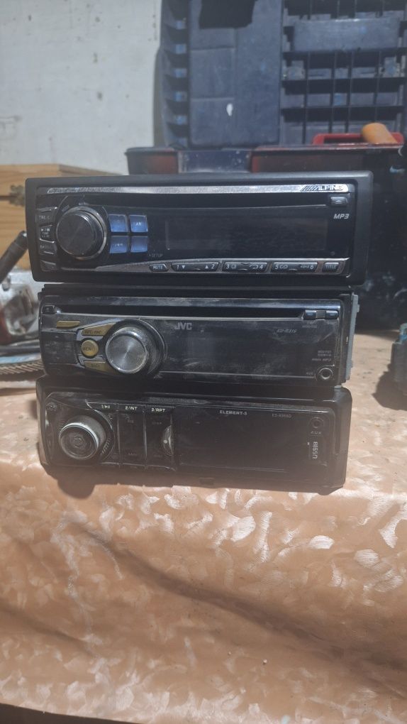 Магнитолы  Alpine. Jvc. Element5