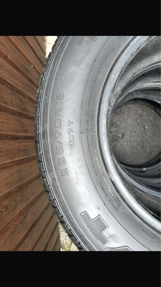 Летние шины комплект 225/70R16