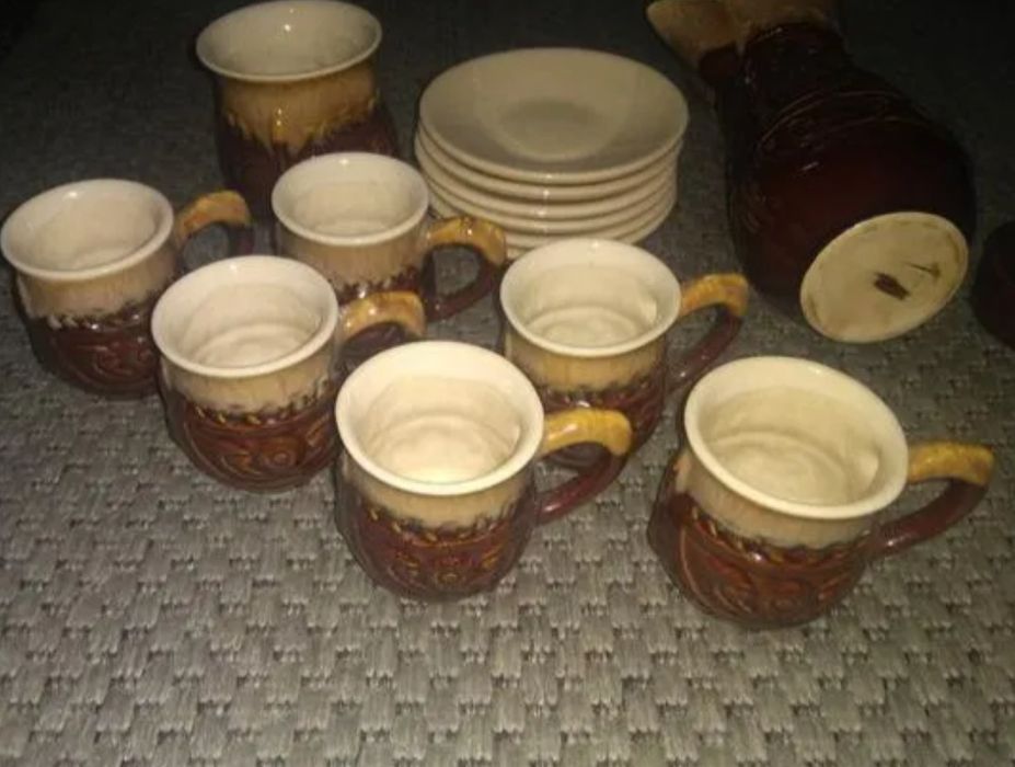 Продам глиняный кофейный сервиз времён СССР