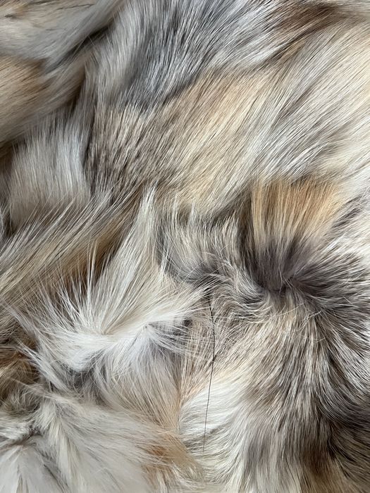 Дамско палто от лисица