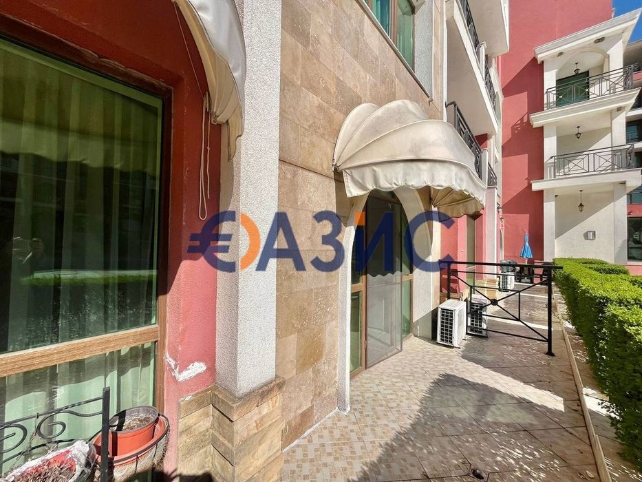 Продава се Едностаен апартамент в Свети Влас - 55 кв.м за 1157 €/кв.м - Снимка #8