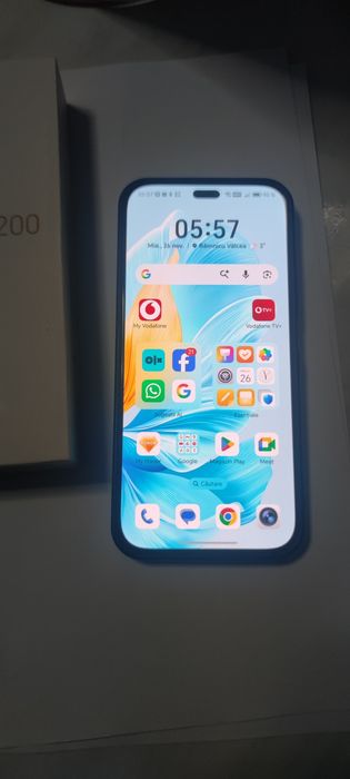 Honor 200 lite-256 gb-8 gb-cutie