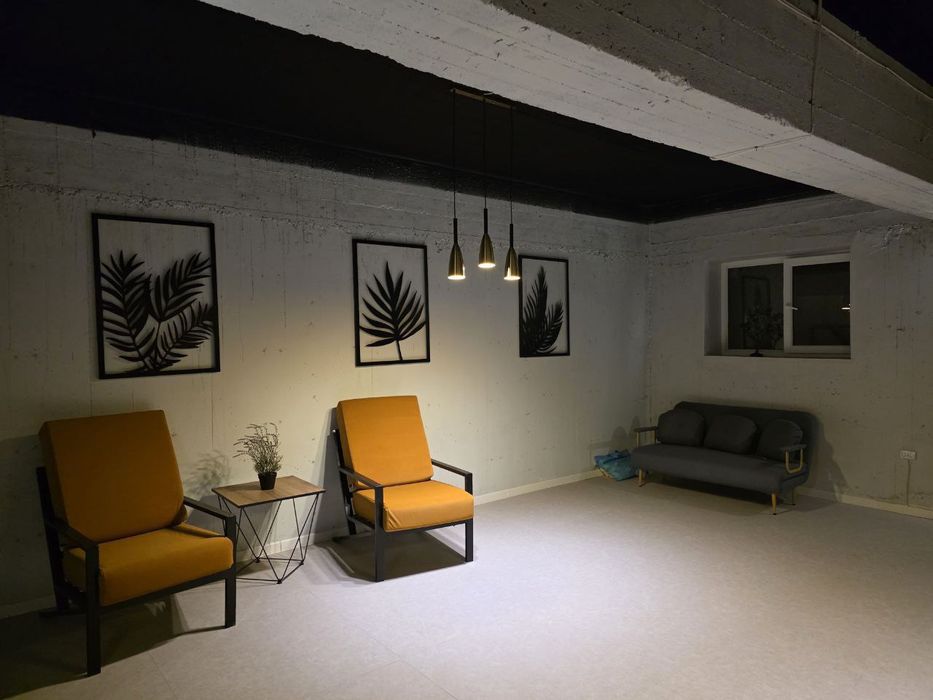 Срочно продается квартира Юнус обад 1/1/9