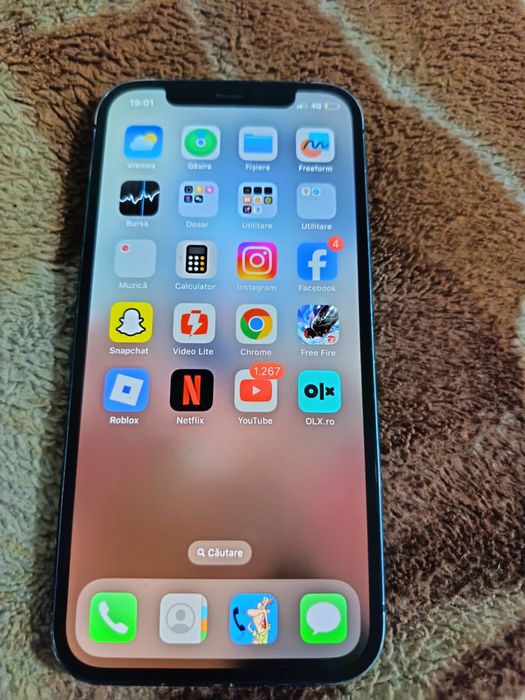 Iphone 12 utilizat pret negociabil