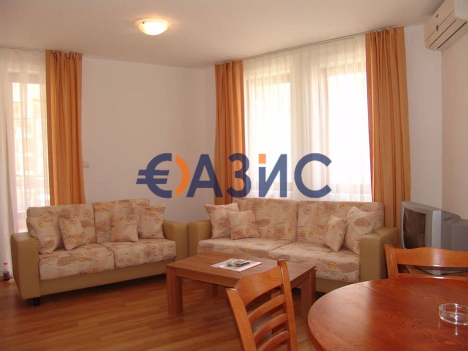 Продава се Двустаен апартамент в к.к. Слънчев бряг - 60 кв.м за 1149 €/кв.м - Снимка #1