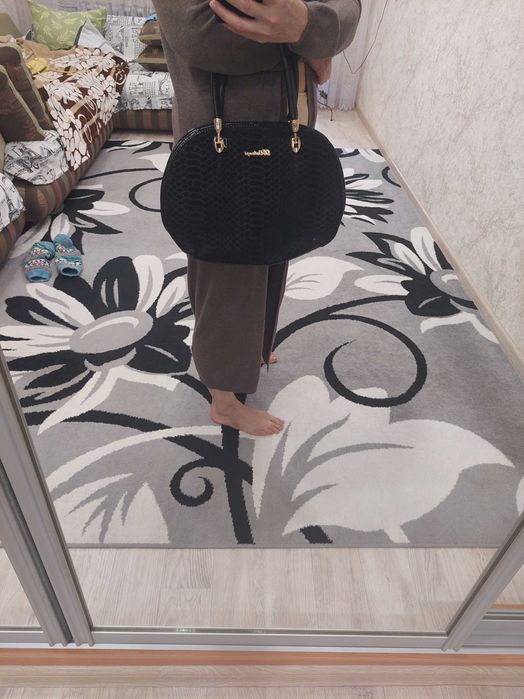 Сумки 6 шт в разных цветах