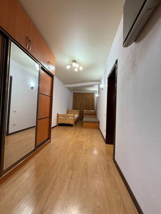 Продам квартиру 77 серия