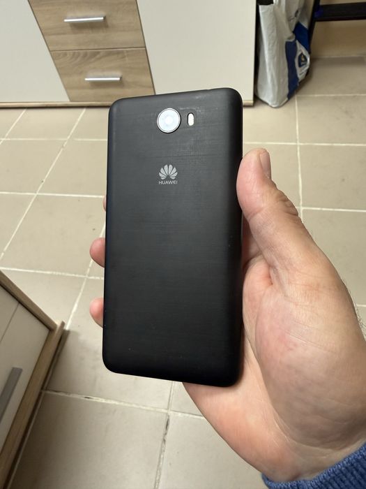 Huawei Y5 - отличен