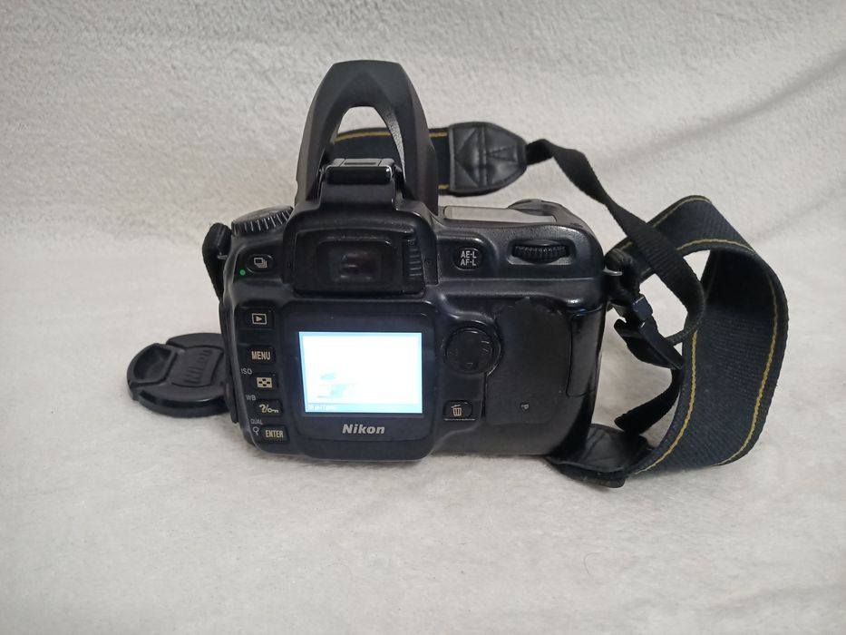 Nikon D50 /Nikon 18-55 mm