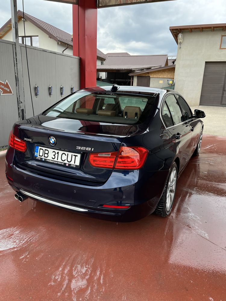 Bmw f30 328i xdrive PACHET LUXURY