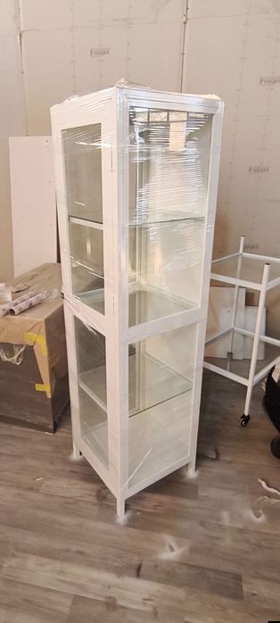 шкаф / tibbbiyot shkafi