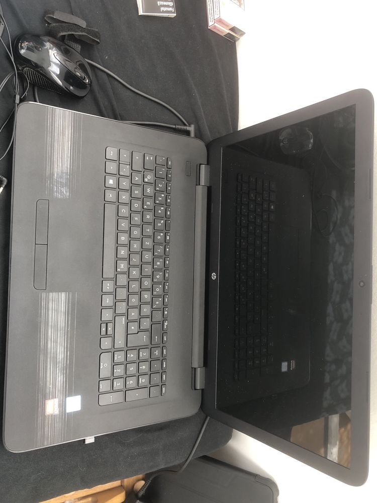 Laptop hp intel core i5 inside