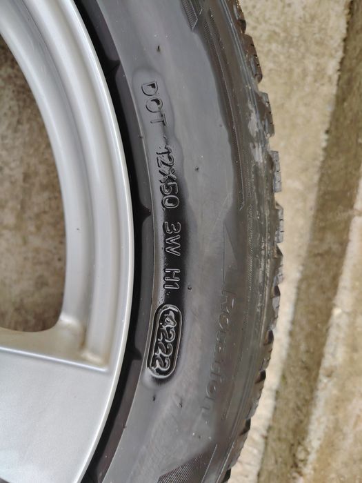 Jante DERZENT R19+cauciucuri de iarnă
