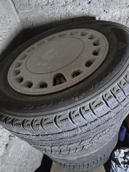 R14 зимняя резина на авто бу