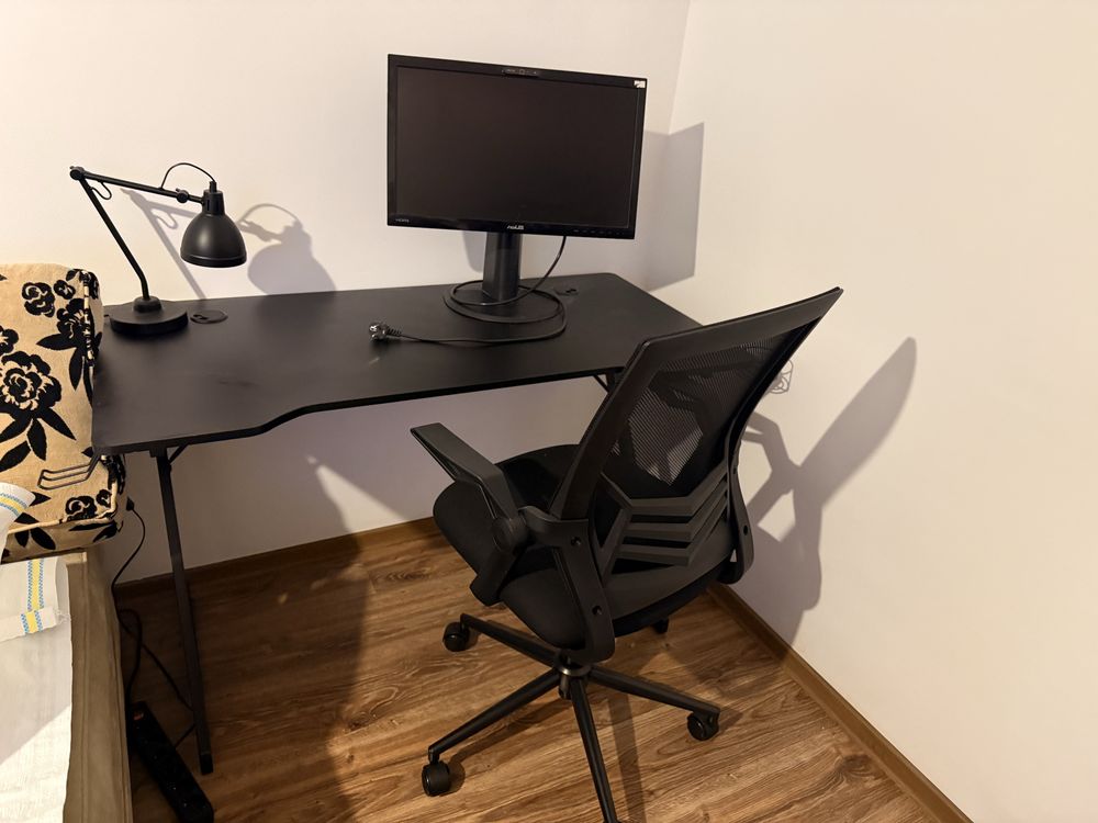 Vand birou gaming +scaun gaming