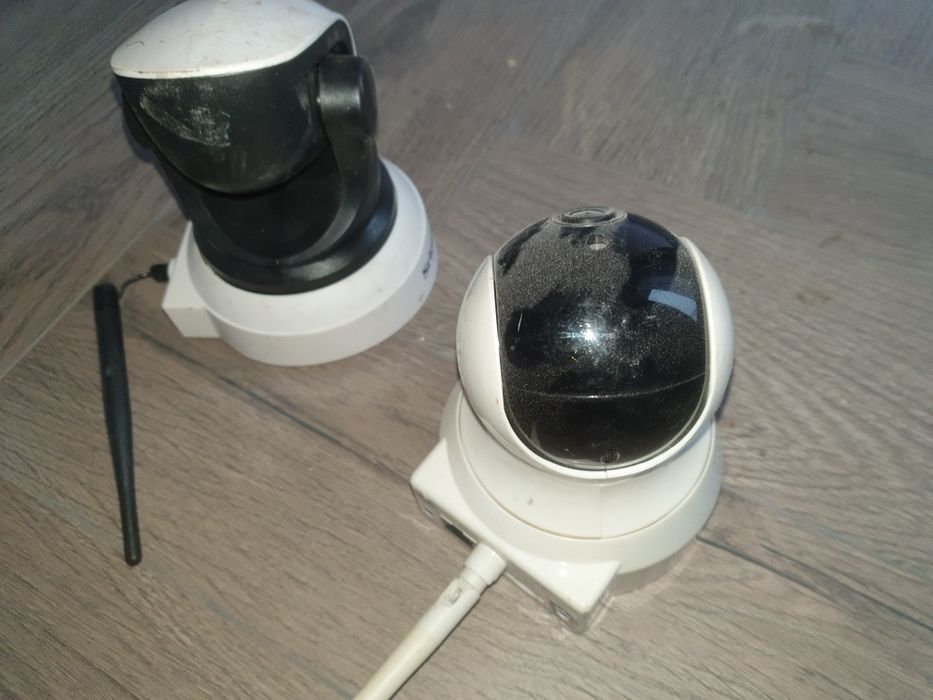 Camere supraveghere, 50 ron/buc, toate in bloc