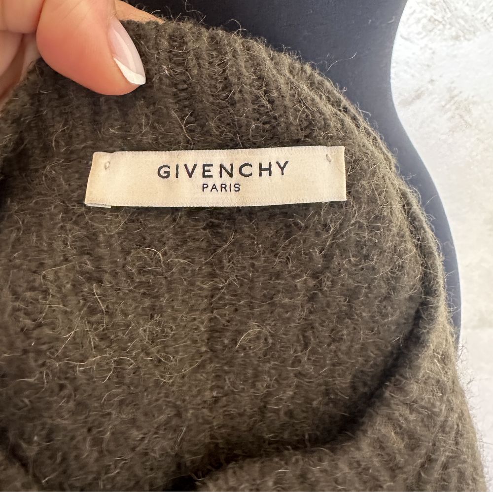 Pulover Givenchy autentic