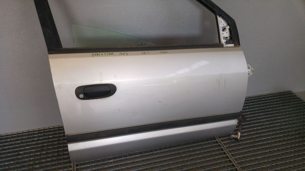 usa portiera dreapta fata mitsubishi space star 2003