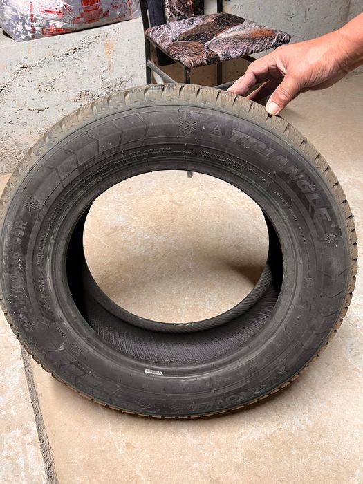 Продается Зимние шины