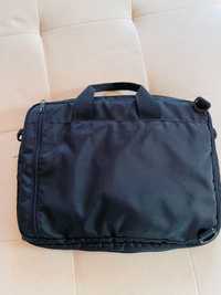 Черна чанта за MacBook или лаптоп