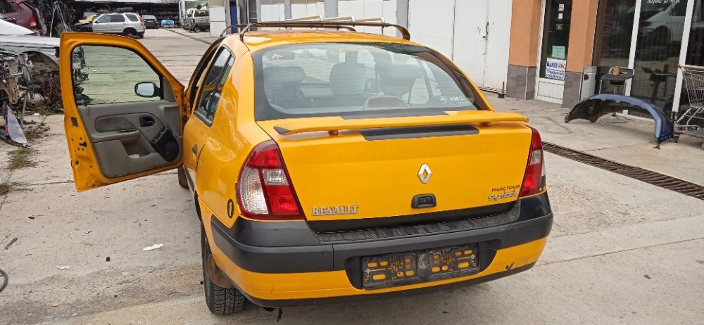 Renault Clio 1.4 75 к.с.. 2005г. Рено Клио 1.4 бензин 2005г. На части