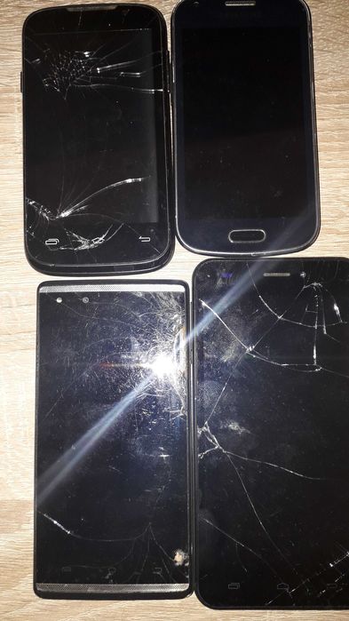 Telefoane vechi de colectie