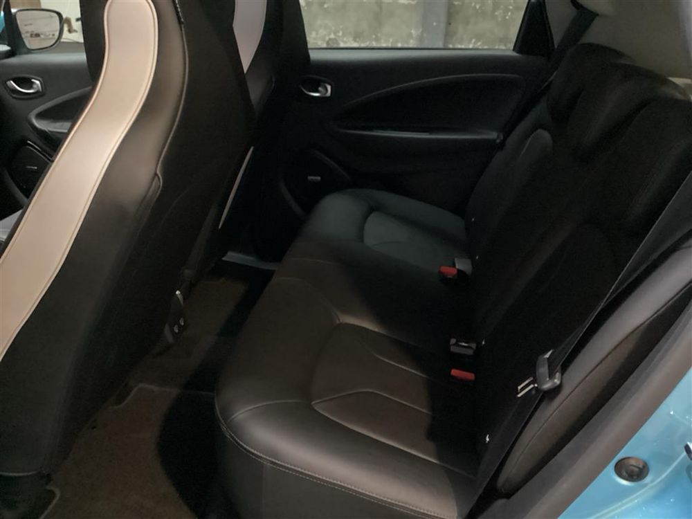 RENAULT ZOE 52 KWH - FIRST EDITION - R135 - всички екстри