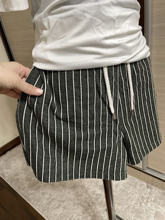 Pantaloni scurți Colin’s, L