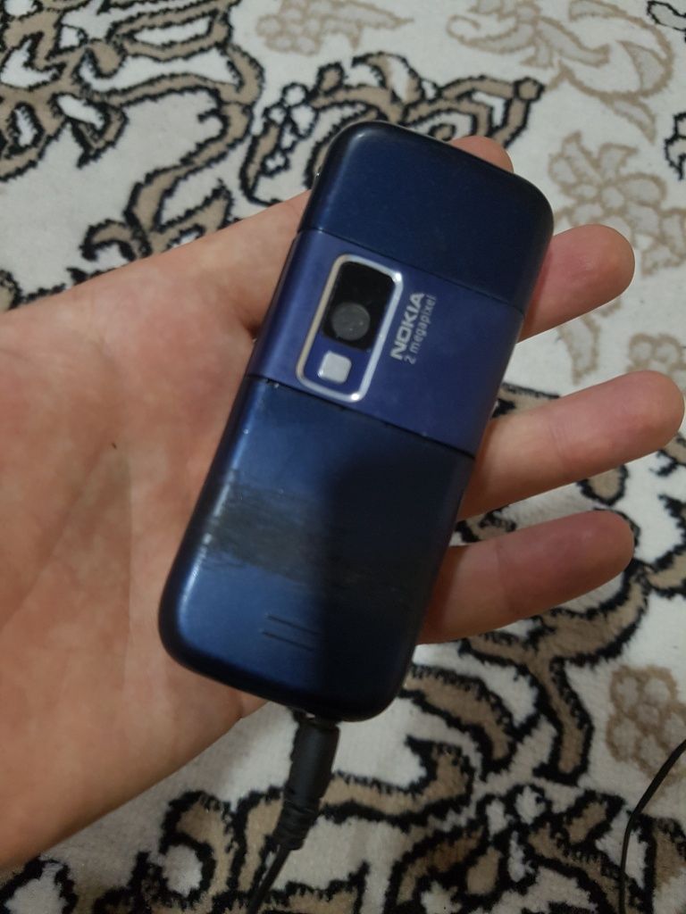 Nokia 6233 sotladi rodnoy