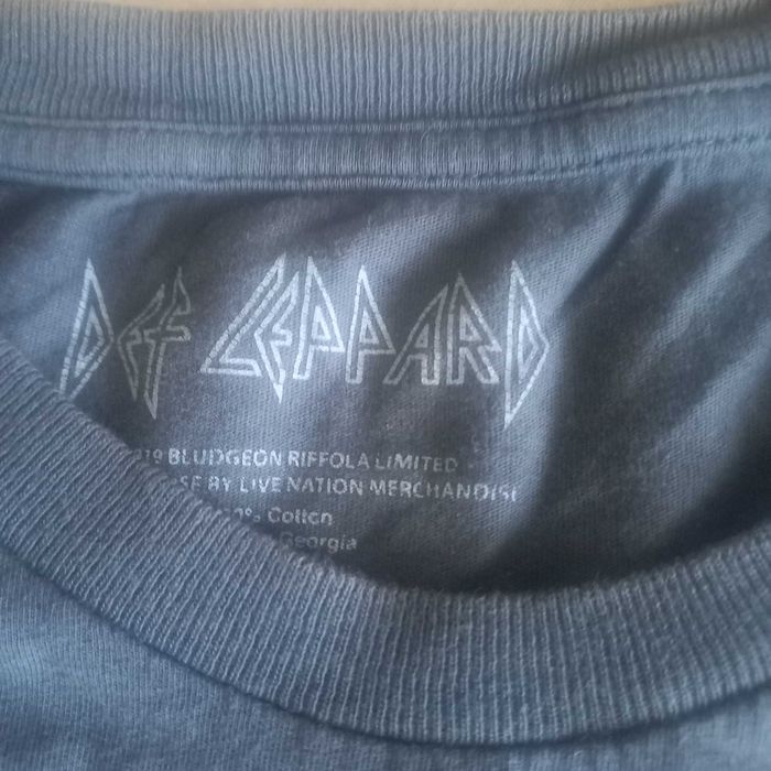 Оригинална тениска на Def Leppard