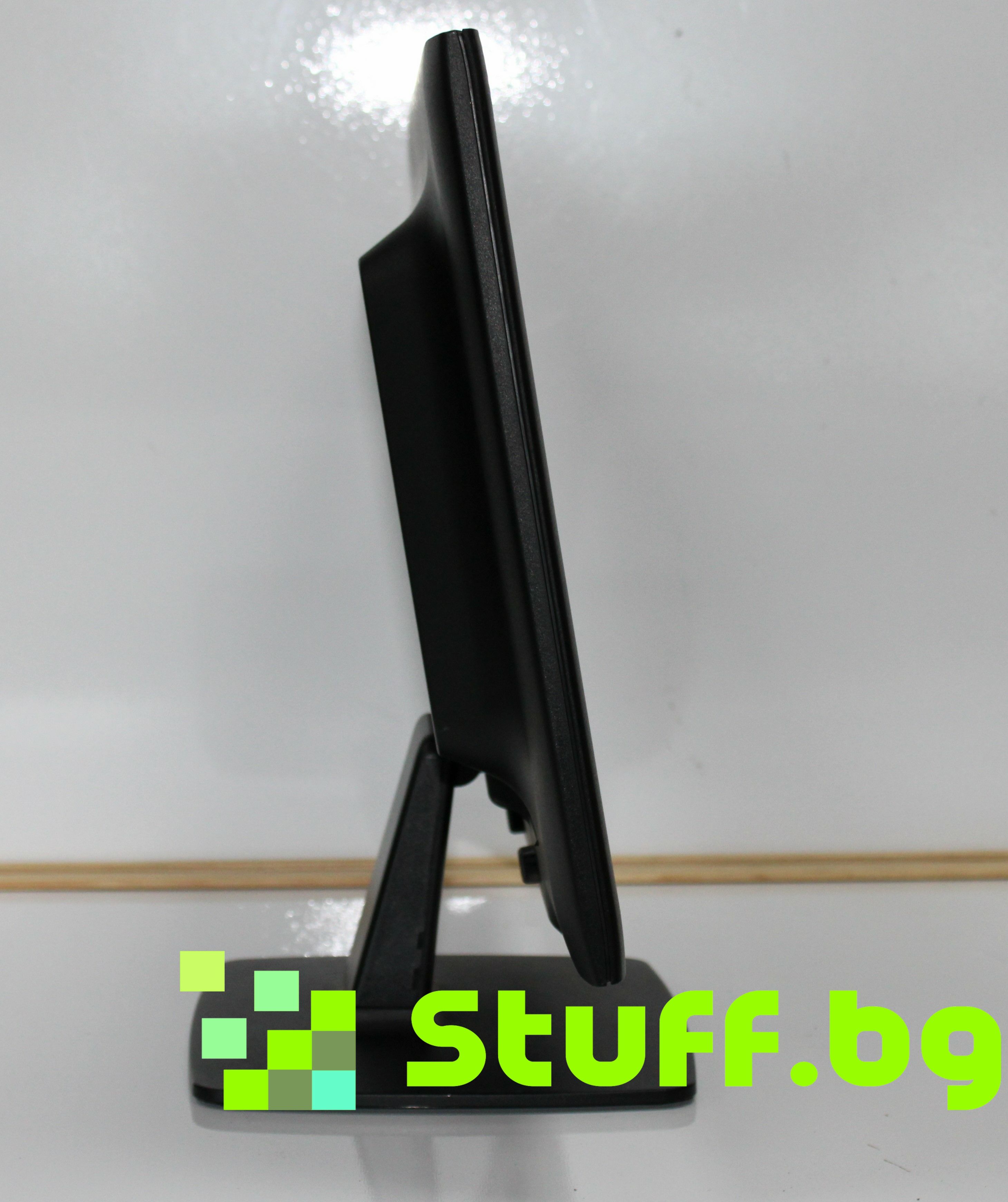 Монитор HP ProDisplay P202