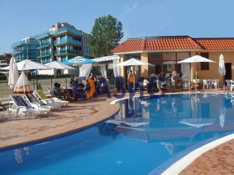 Продава се Двустаен апартамент в к.к. Слънчев бряг - 60 кв.м за 1149 €/кв.м - Снимка #14