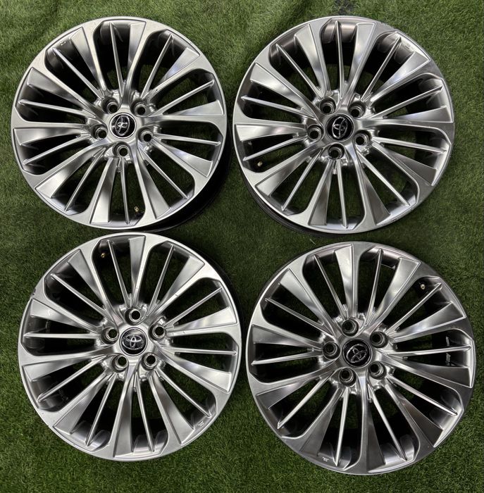 Диски титановые R18 5x114.3 Toyota